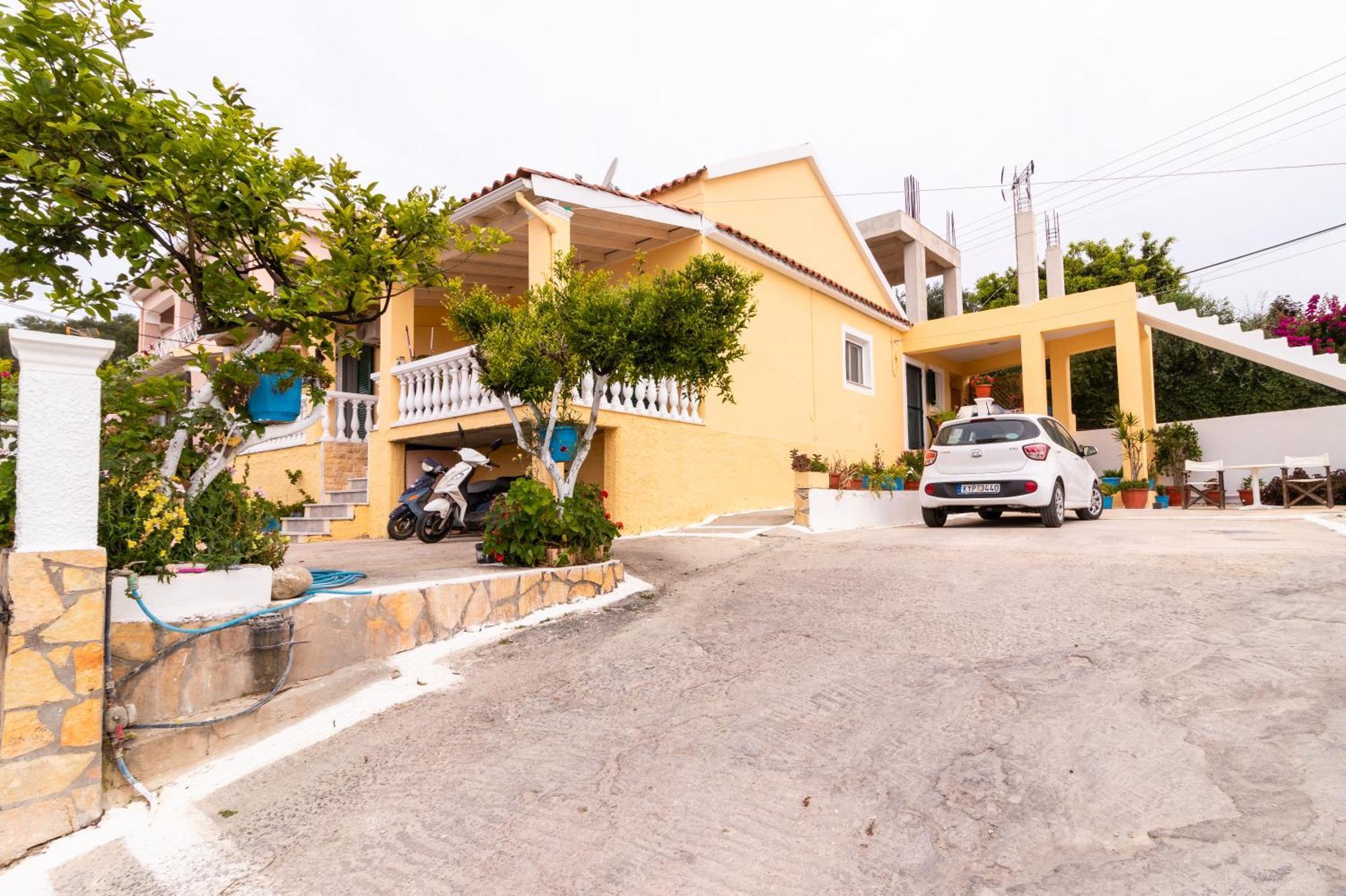 Ferienwohnung Dimitris House Petriti Exterior foto